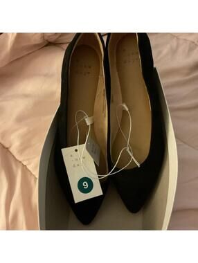 New Day Women's Memory Foam Pointed Toe Slip On Flats Size 9